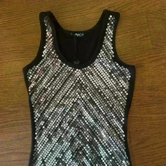 New with Tags Sequin Bodycon Mini Tube Dress Size Medium Party Date Night Disco - Picture 4 of 7